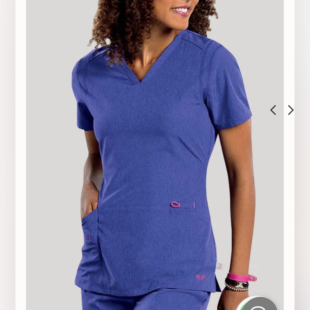Smitten rock goddess scrip top medium style S101002 color HVGPN Purple Heather